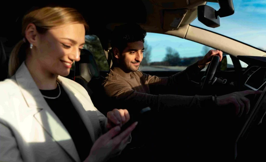 Services people traveling by electric car 11zon
